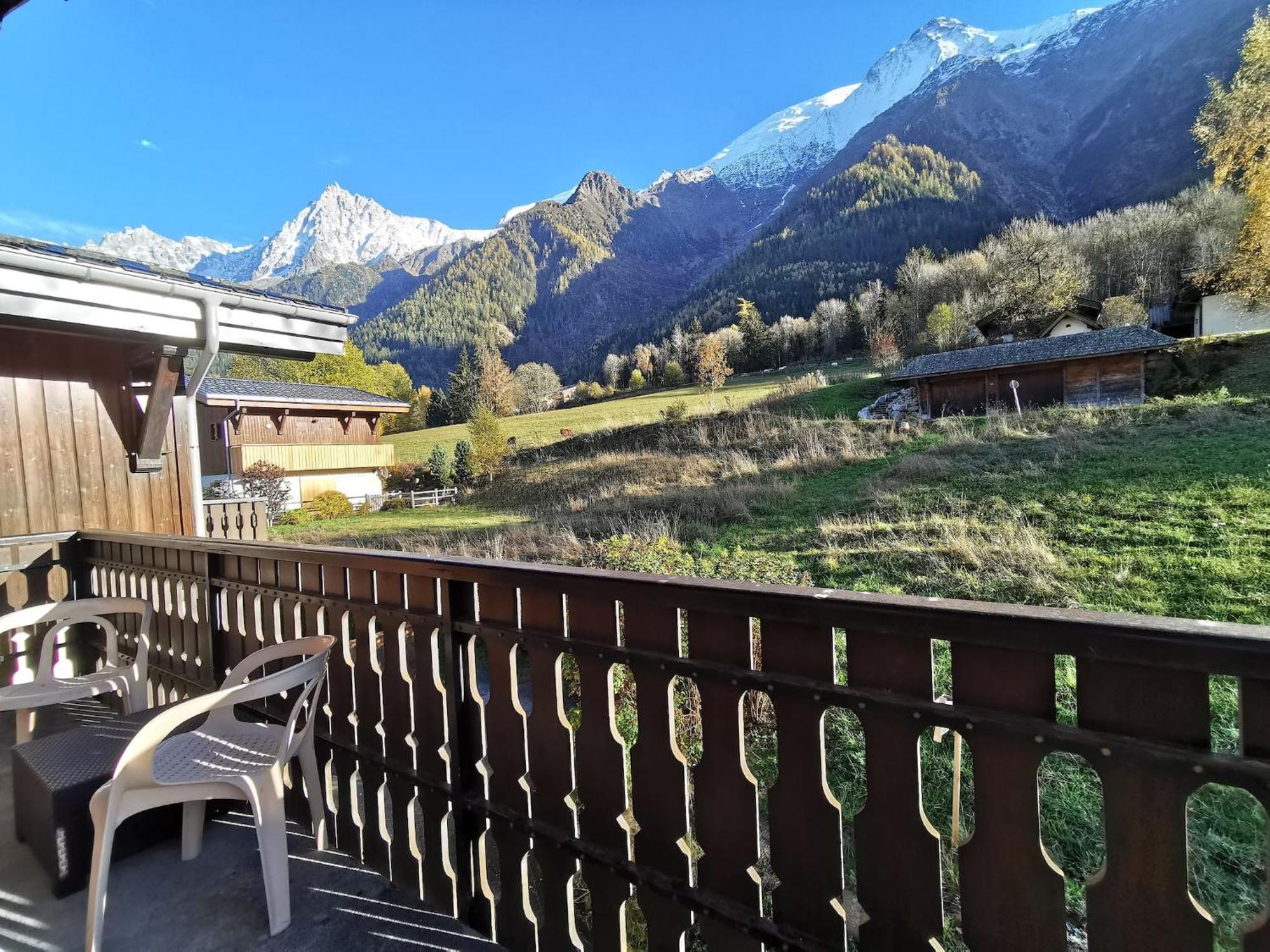 Apt Nala - Sunny Renovated Duplex - 2Bed Apt - Views - Hikes Appartement Les Houches Buitenkant foto